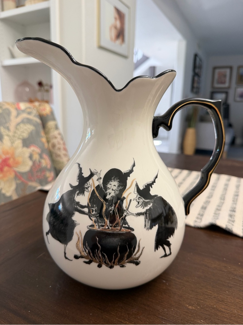 Potter’s Studio Halloween Witches Brew Pitcher Witches Raven Pumpkin Gold Trim
